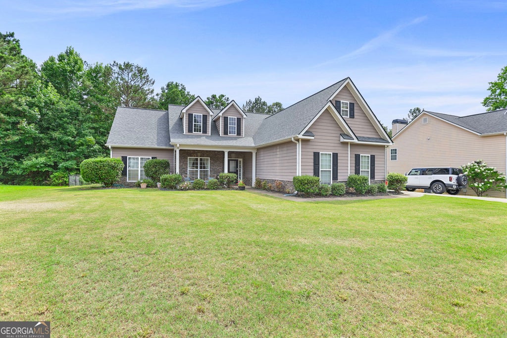 Photo of 125 Jasmine Ln, Lagrange, GA 30241 (MLS # 10797199)