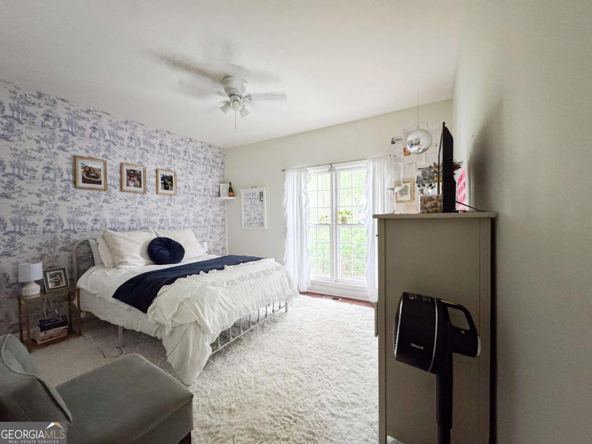 Crabapple Chase - Residential