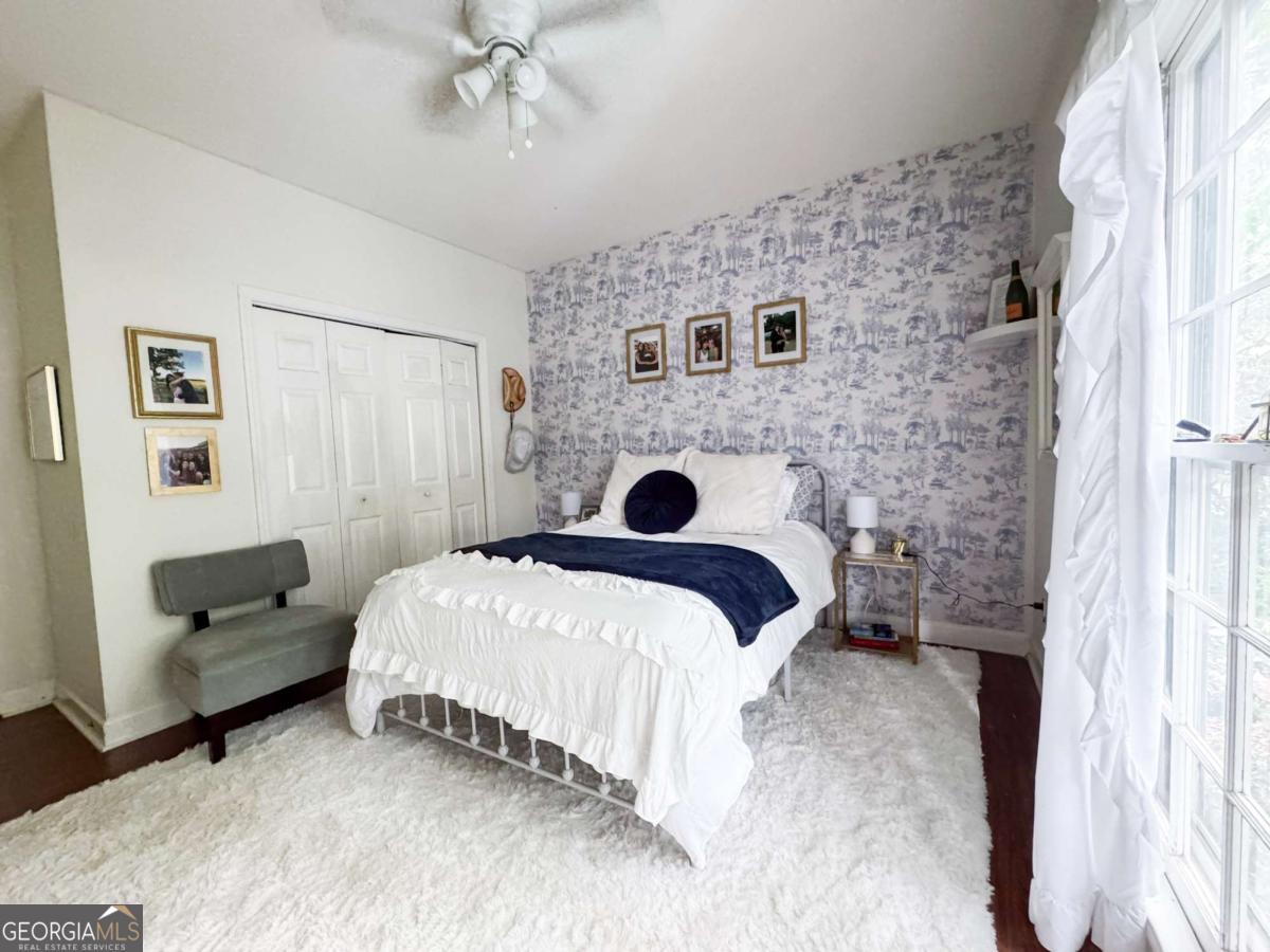 Crabapple Chase - Residential