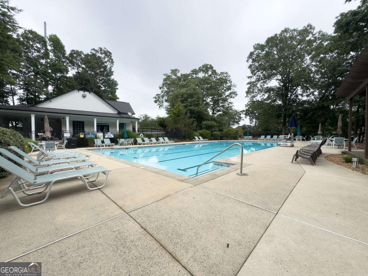 Crabapple Chase - Residential