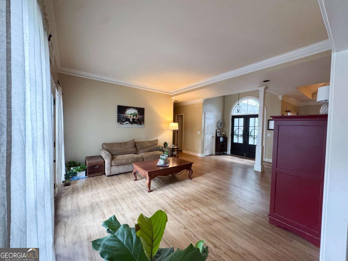 Crabapple Chase - Residential