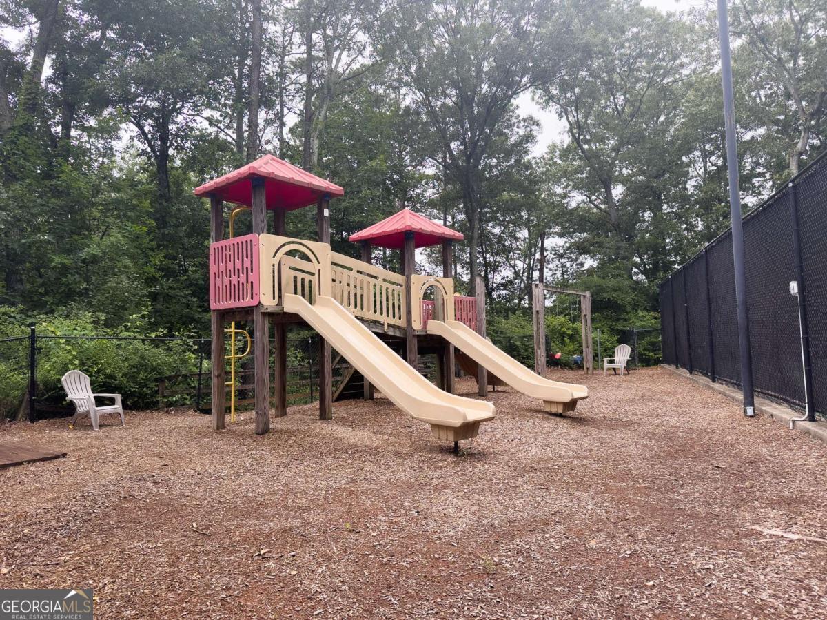 Crabapple Chase - Residential