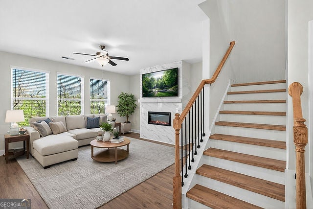 497 Lawson DR 27