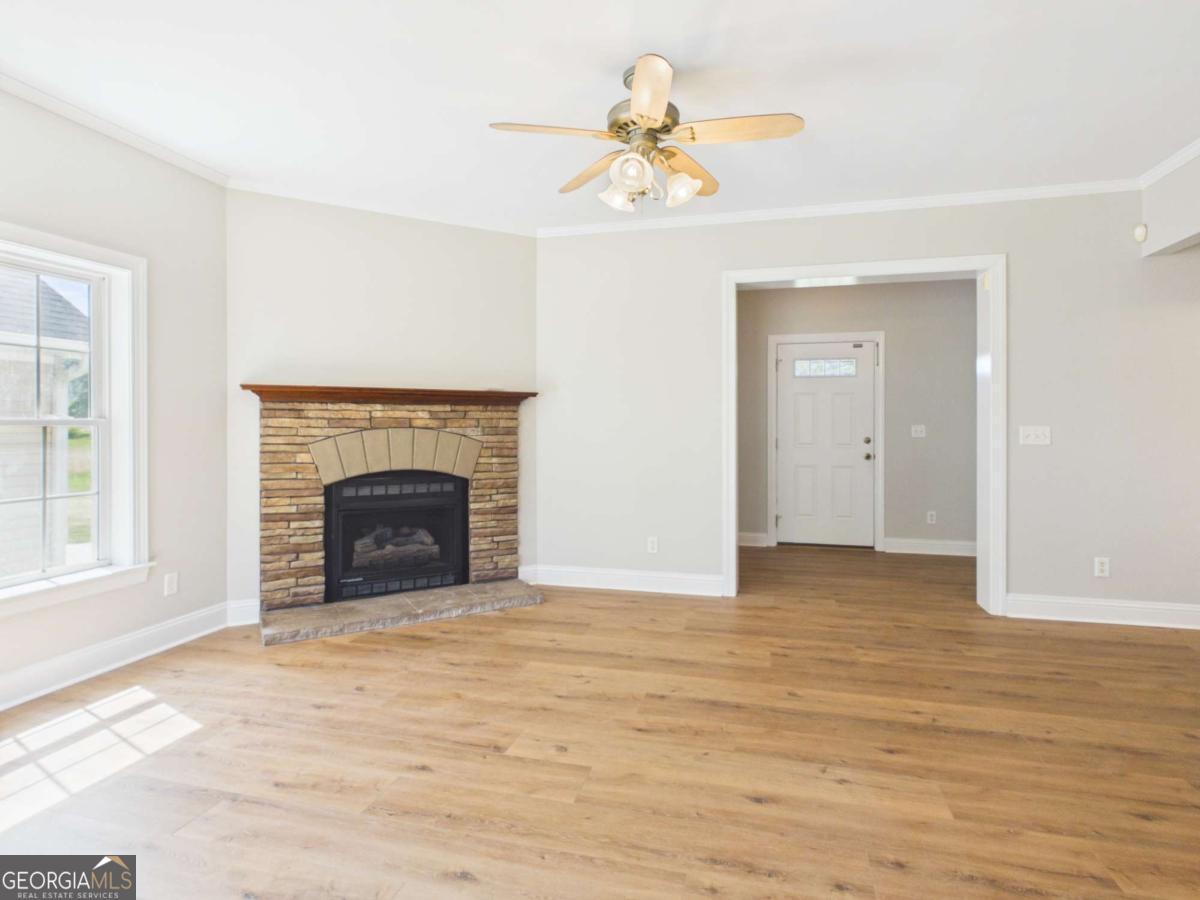 330 Scogin RD