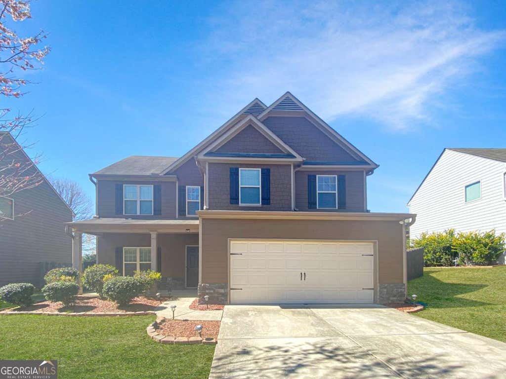 Photo of 2743 Lake Park Ridge W, Acworth, GA 30101 (MLS # 10819747)