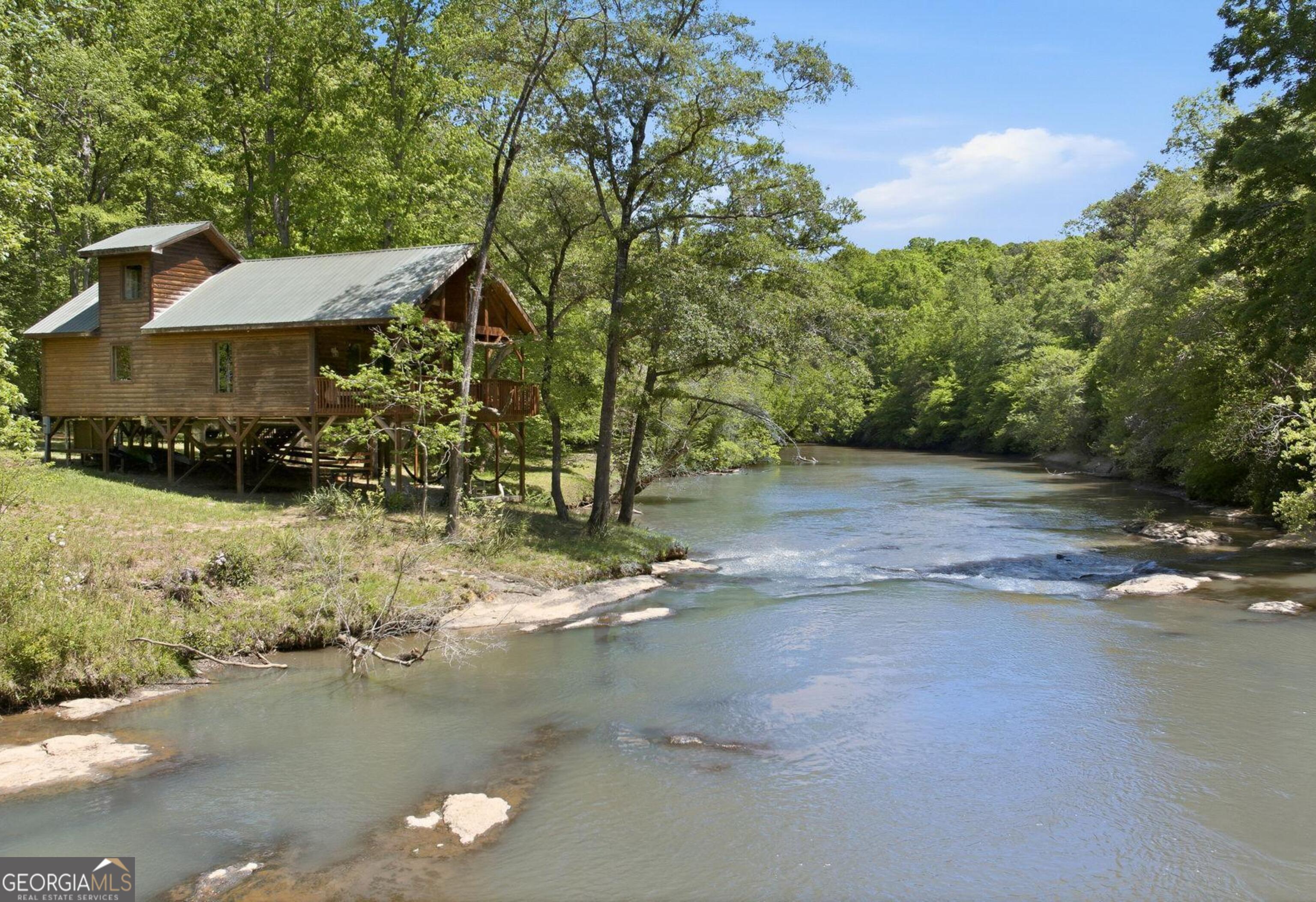 790 Hudson Terrace RD