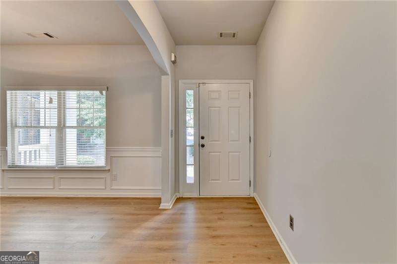 6331 Salinger CT SE