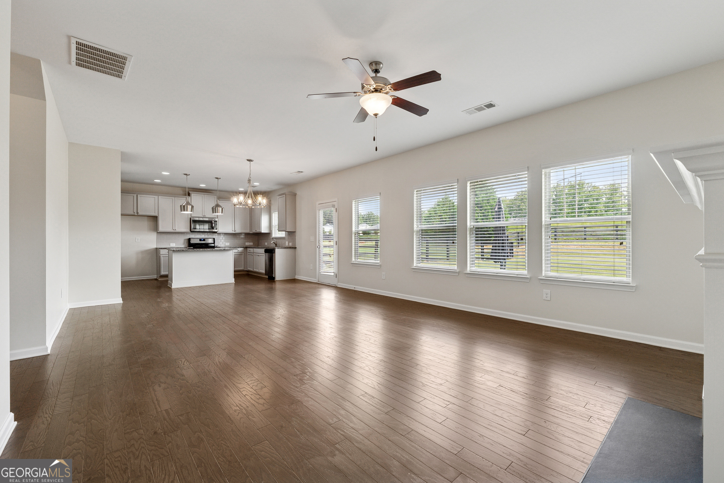 4030 Bluff Creek DR
