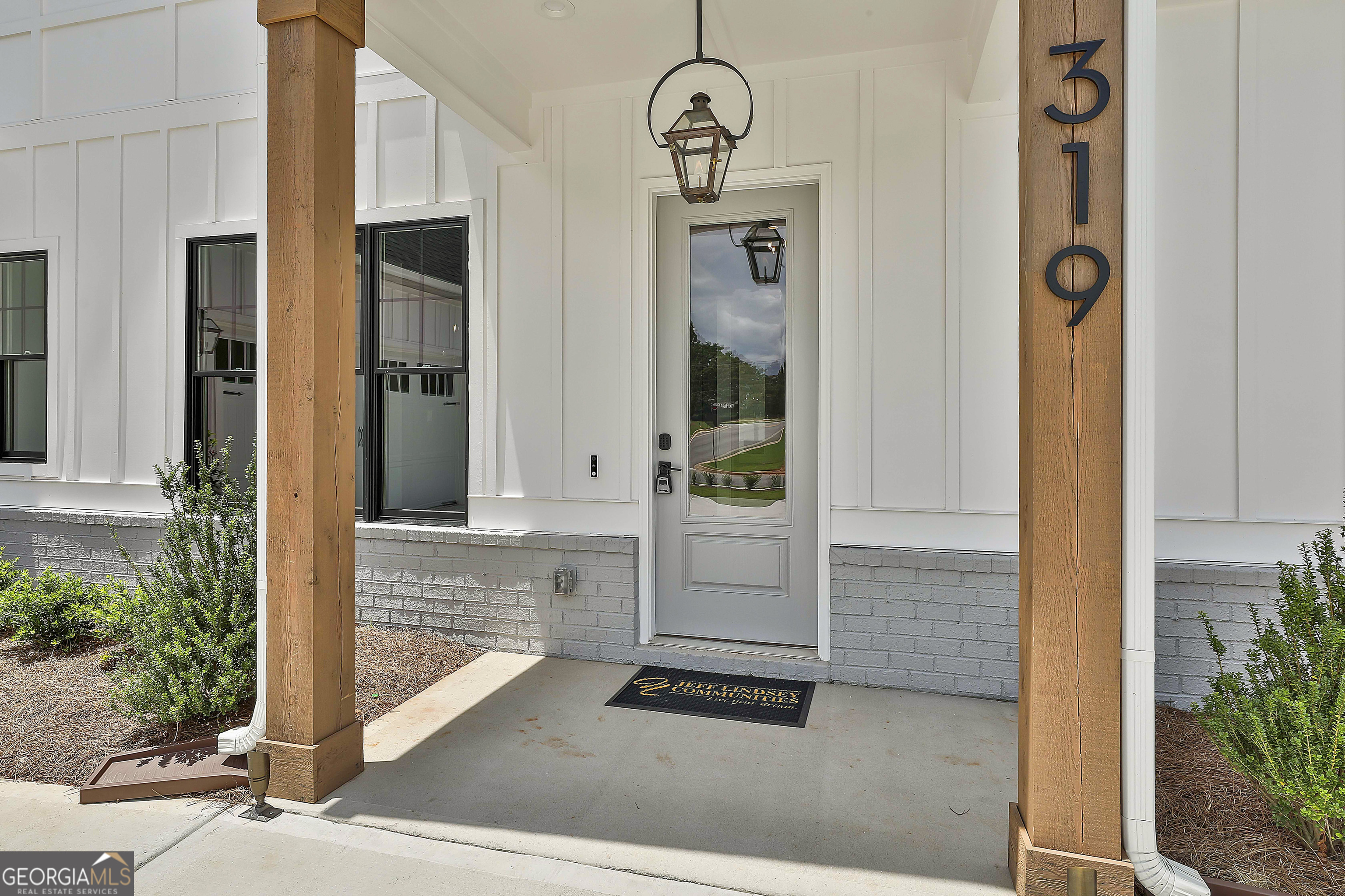 319 Ruffian CIR 71