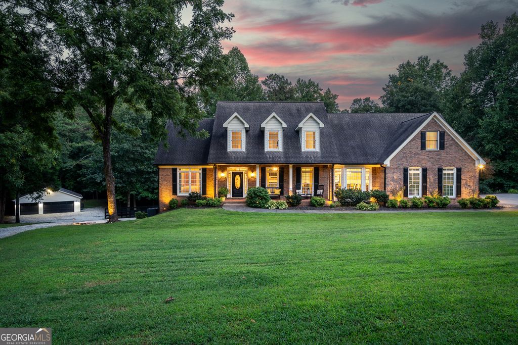 Photo of 1210 Rowe Road, Woodstock, GA 30188 (MLS # 10734908)