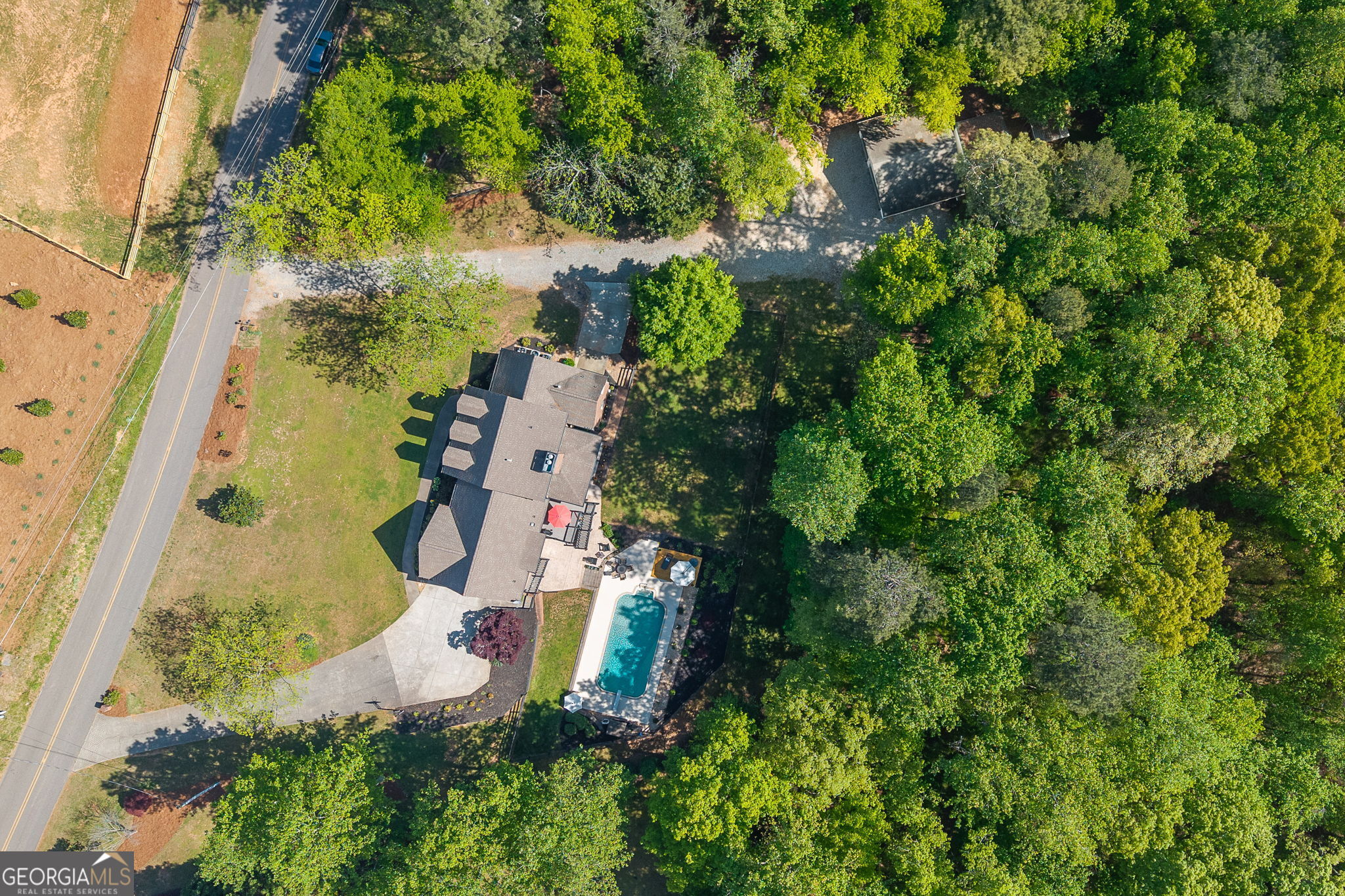 1210 Rowe RD