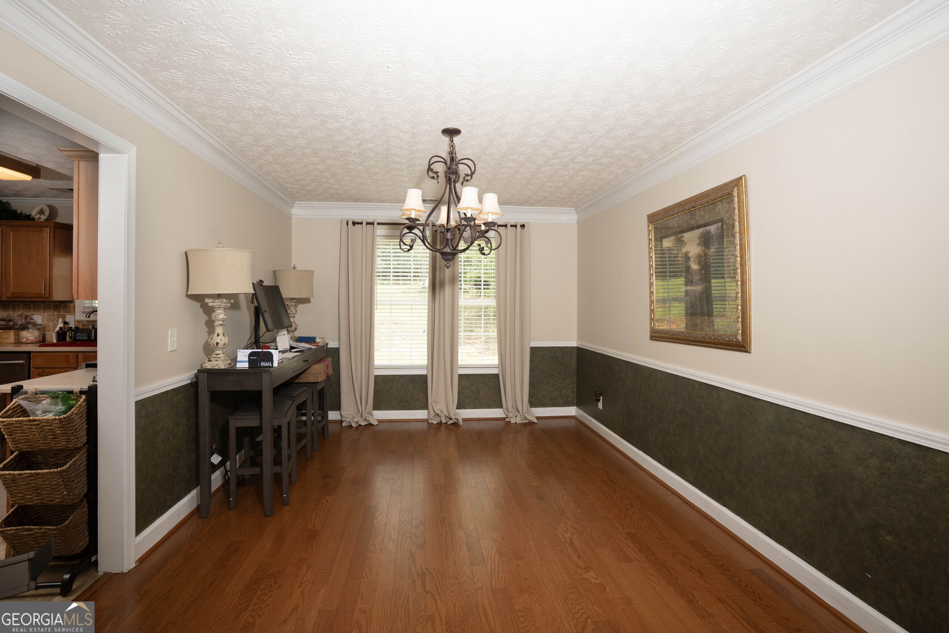 10038 Hemlock WAY