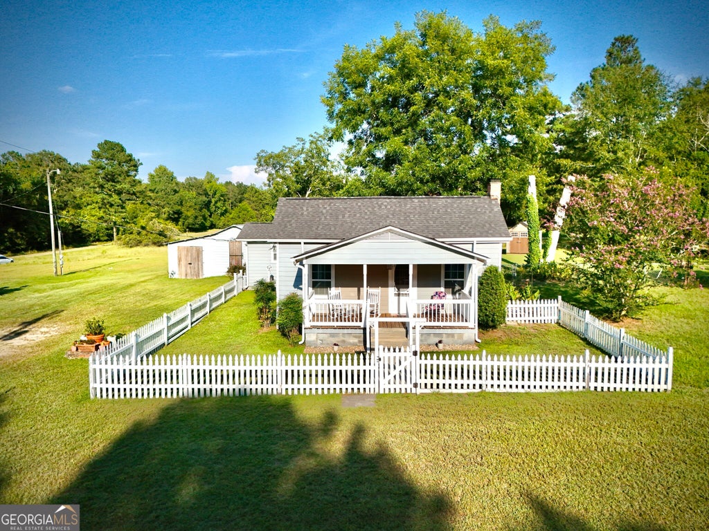 Photo of 3506 Us Highway 441 S, Dublin, GA 31021 (MLS # 10833744)