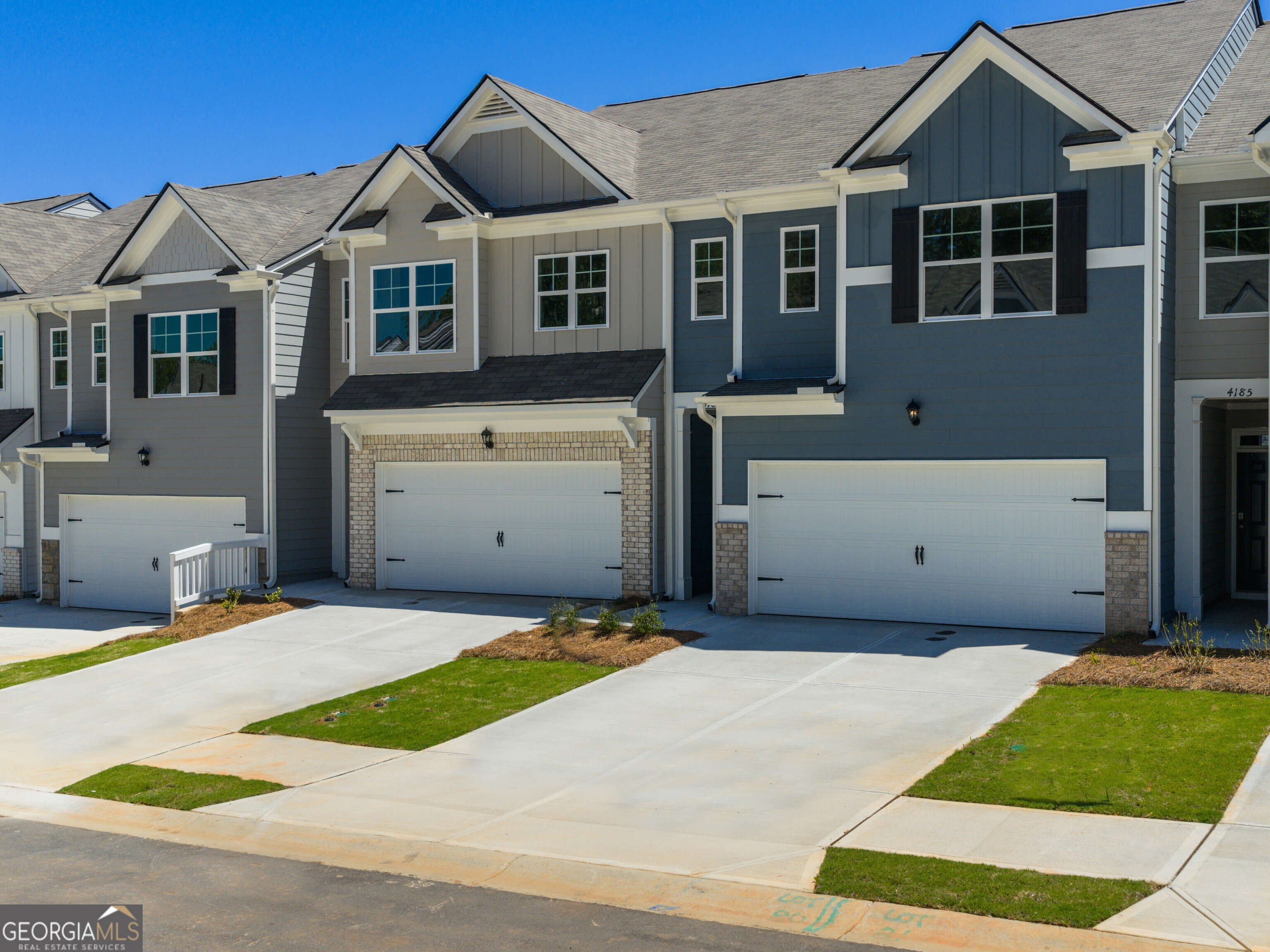 64 Hughes Place DR 60