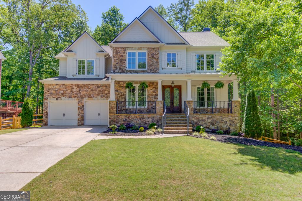 Photo of 7035 W Mountain Crossing, Cumming, GA 30041 (MLS # 10742744)