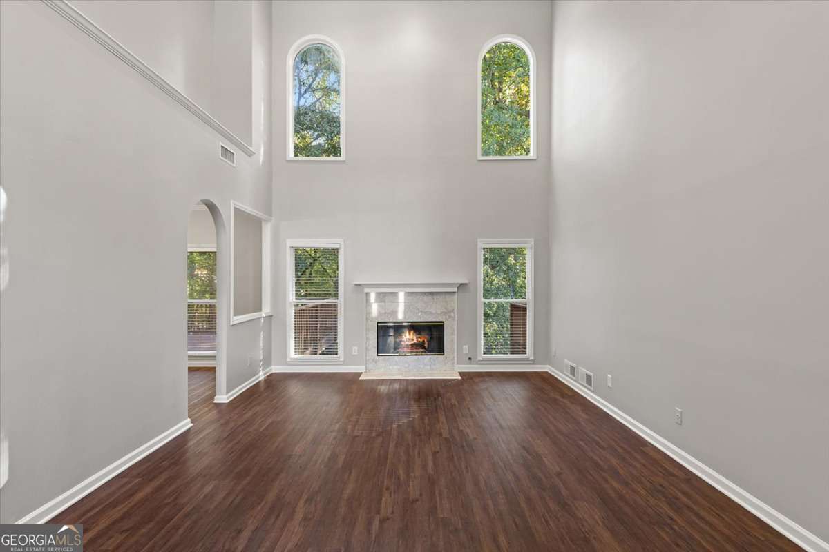 WYNFIELD - Residential
