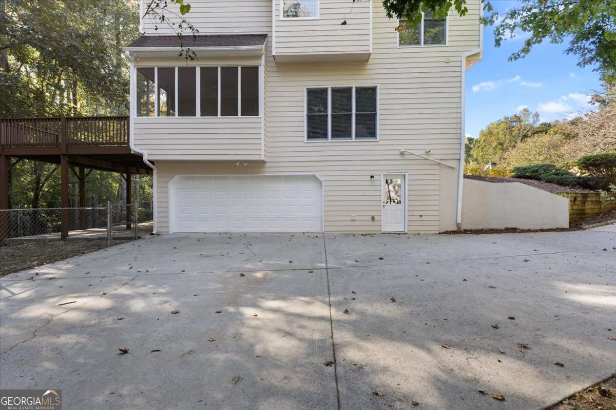 WYNFIELD - Residential