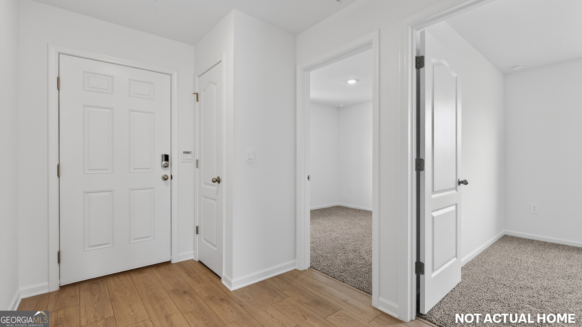 105 Red Oak CT