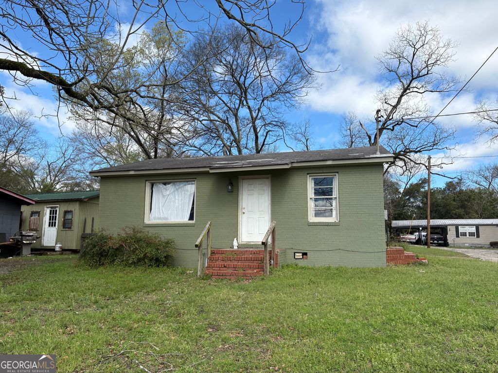 Photo of 5 House Rental Portfolio, Hawkinsville, GA 31036 (MLS # 10709881)