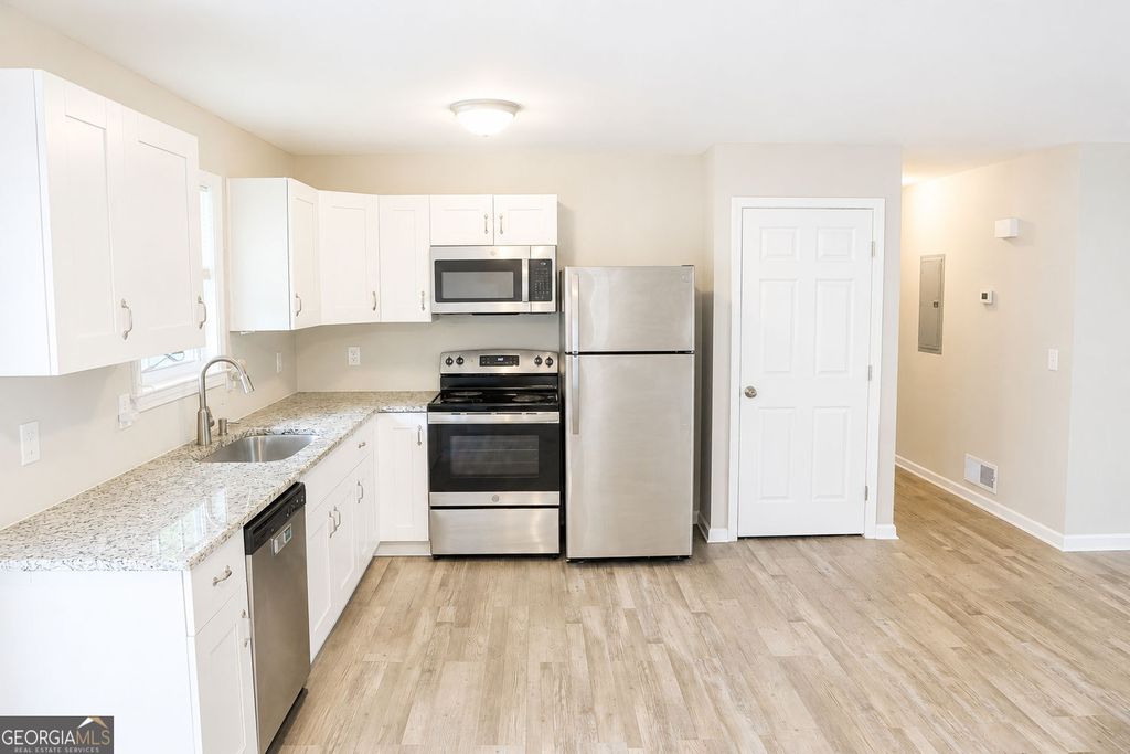 Photo of 3442 Clarks Bridge Road, Gainesville, GA 30506 (MLS # 10760643)