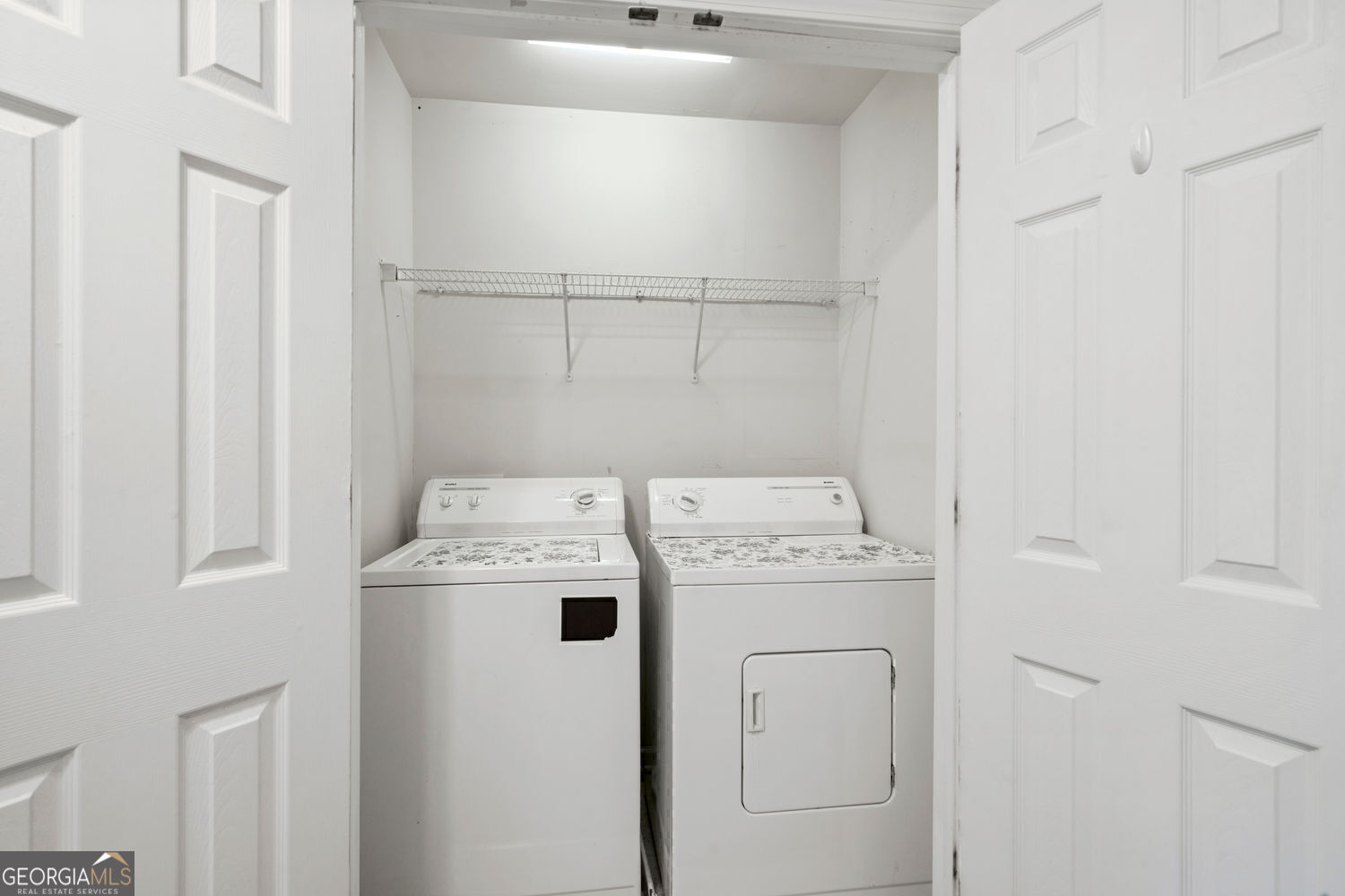 Marietta, Georgia 30066, United States, 3 Bedrooms Bedrooms, ,3 BathroomsBathrooms,Residential,Active,150802