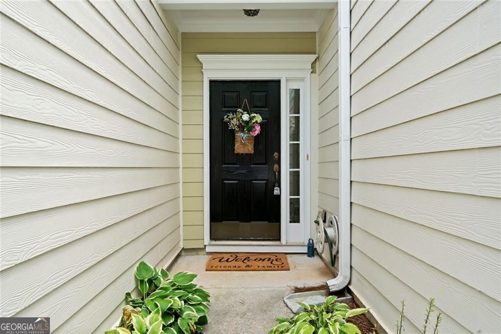 Marietta, Georgia 30066, United States, 3 Bedrooms Bedrooms, ,3 BathroomsBathrooms,Residential,Active,150802