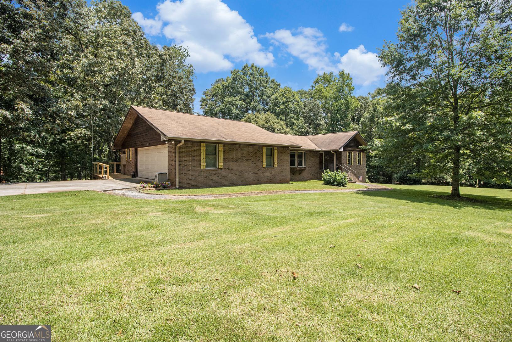 4024 Highway 20 SE