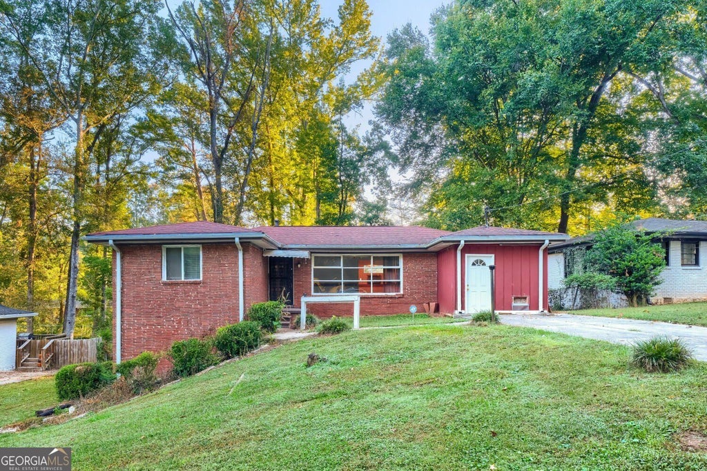 Photo of 3484 Primrose Place, Decatur, GA 30032 (MLS # 10873317)