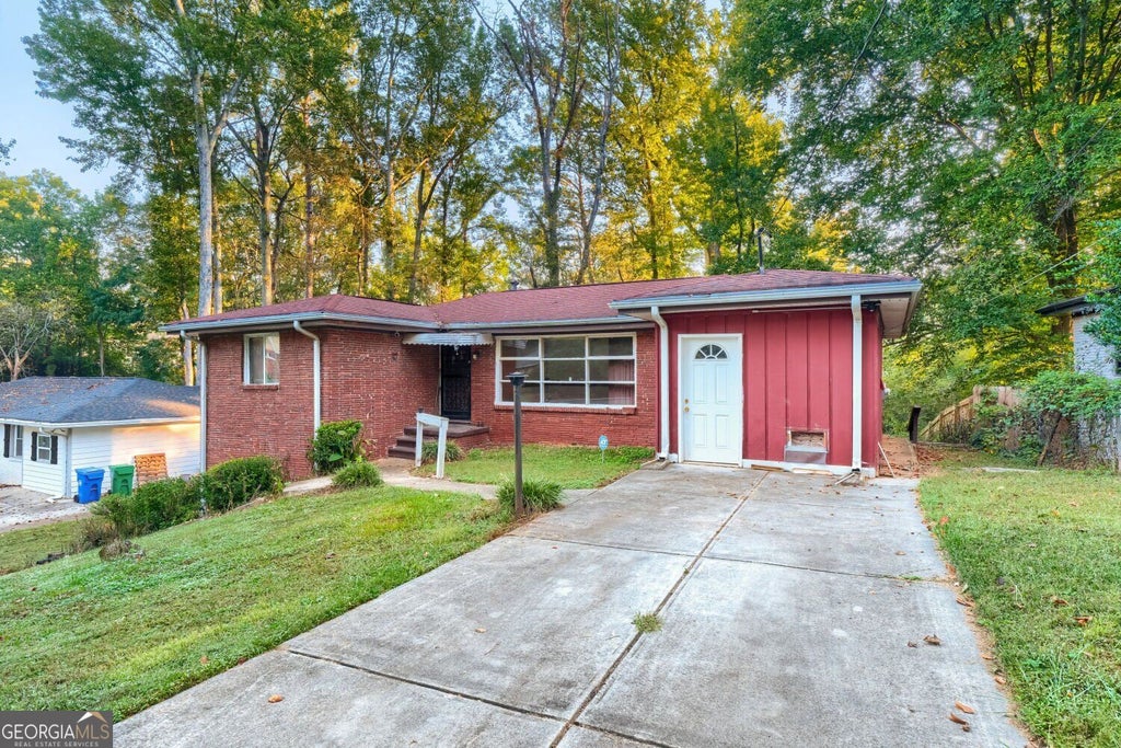 Photo of 3484 Primrose Place, Decatur, GA 30032 (MLS # 10873317)