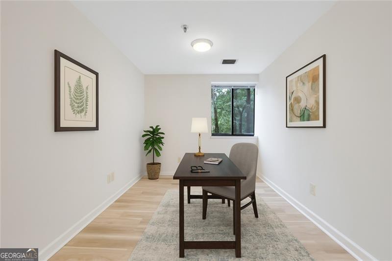 300 Johnson Ferry RD B103