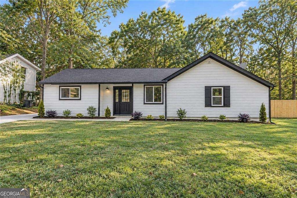 Photo of 373 Hemlock Drive, Lawrenceville, GA 30046 (MLS # 10876930)