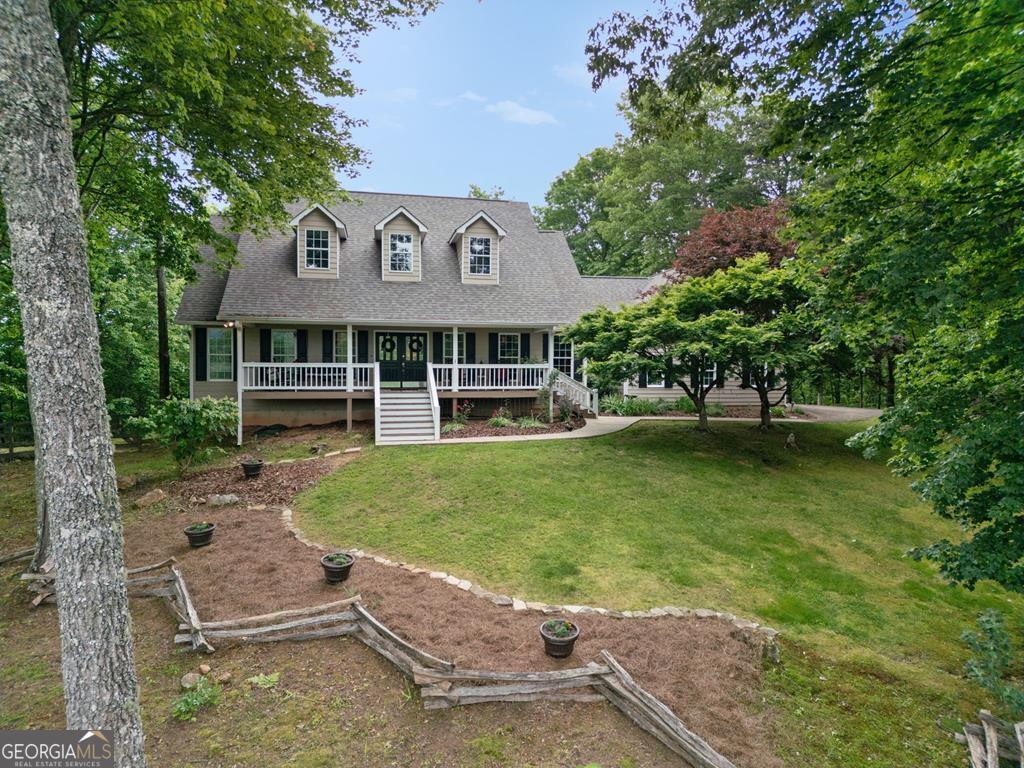 344 Cascade LN