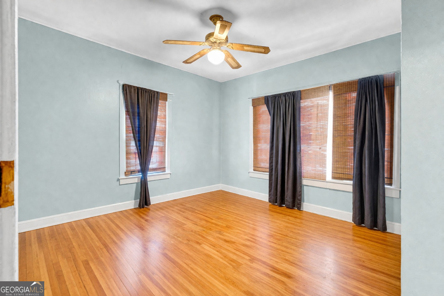 943 Washington PL SW