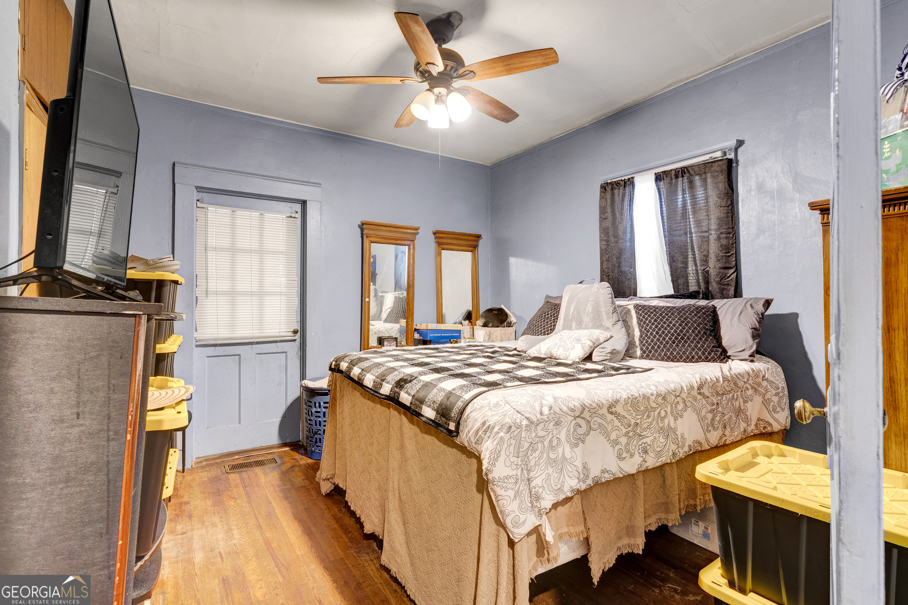 943 Washington PL SW