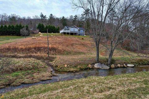 A home in Blairsville