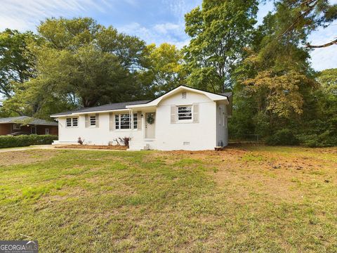 A home in Warner Robins