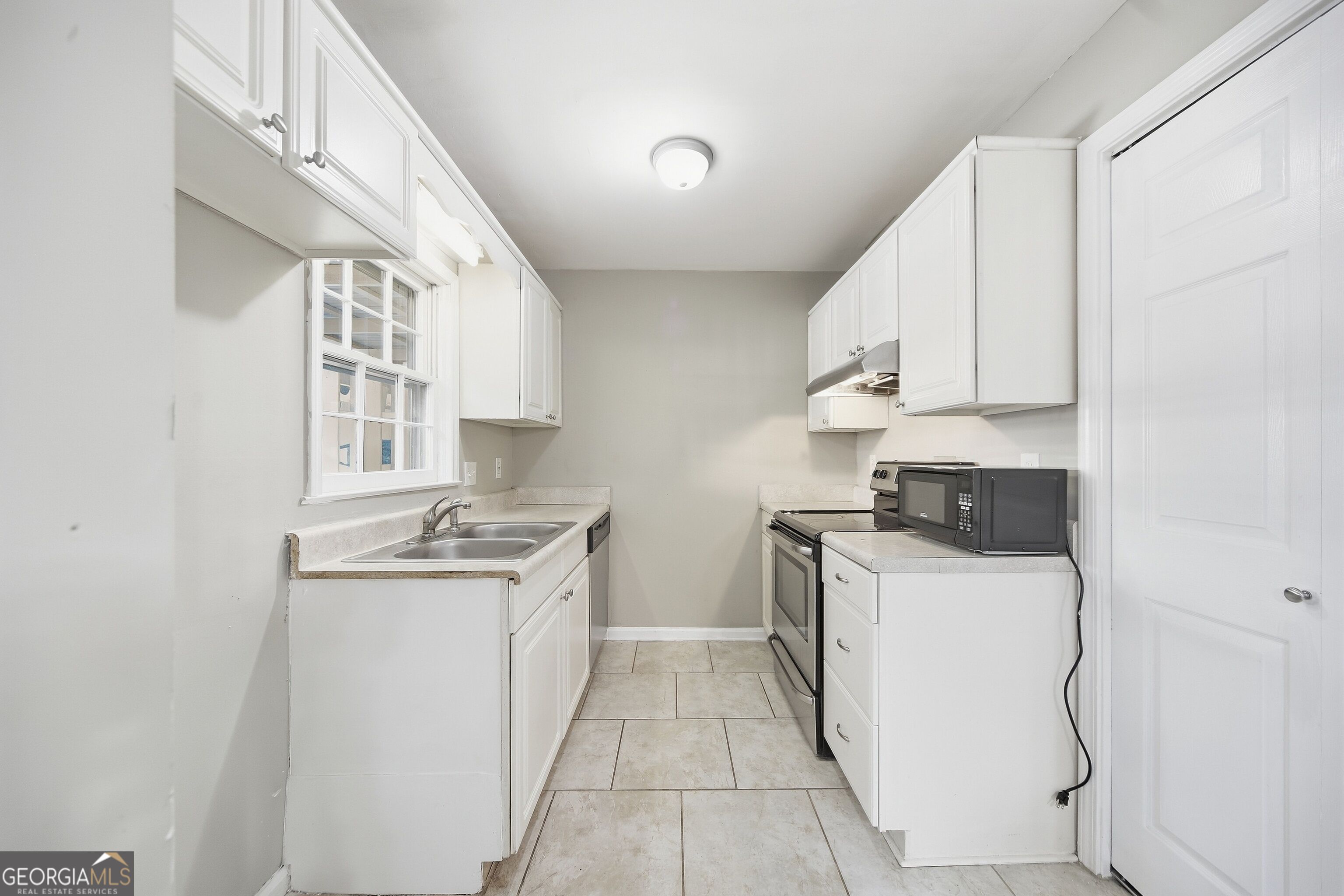 992 Old Holcomb Bridge RD