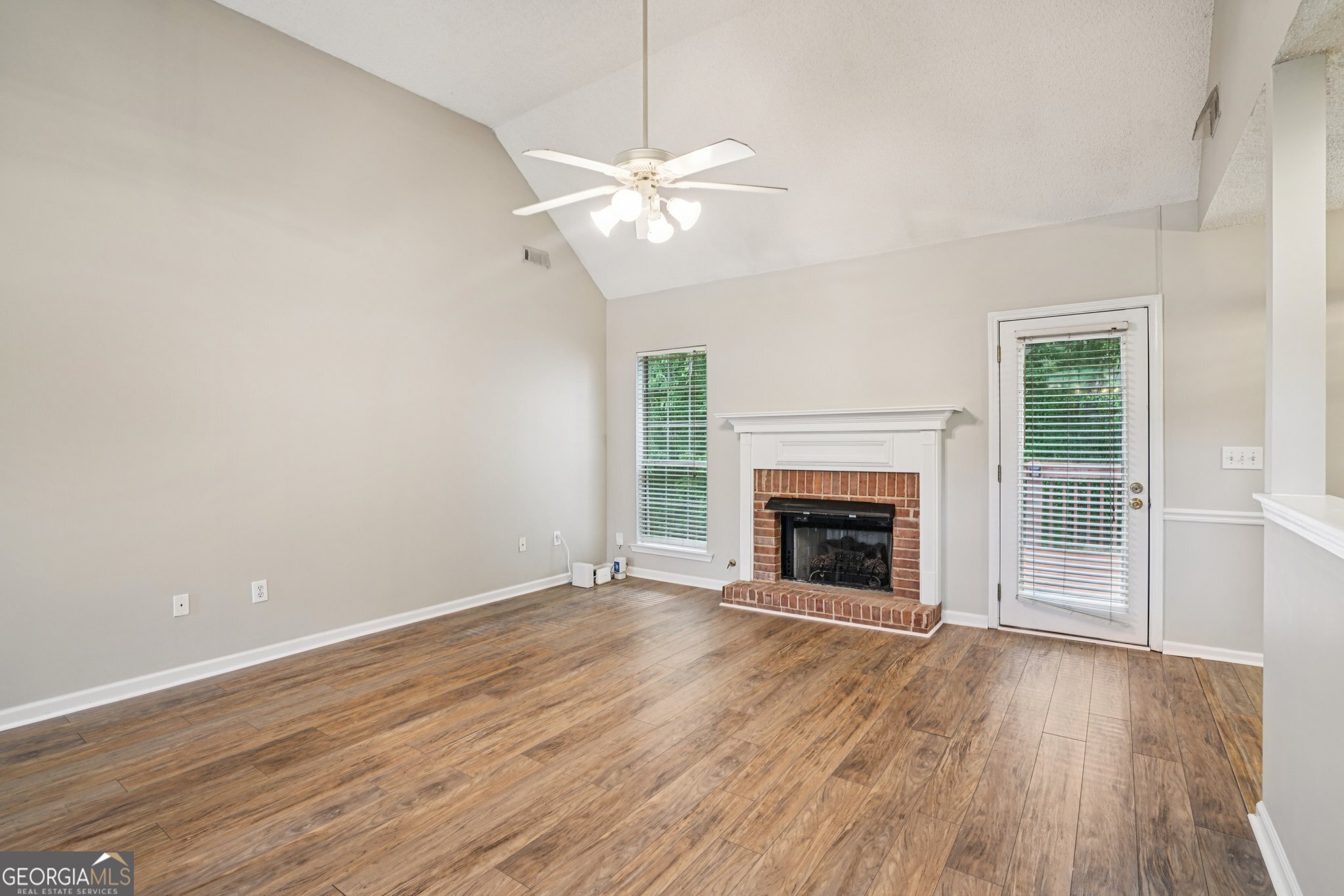 3 Kingsbrook CV