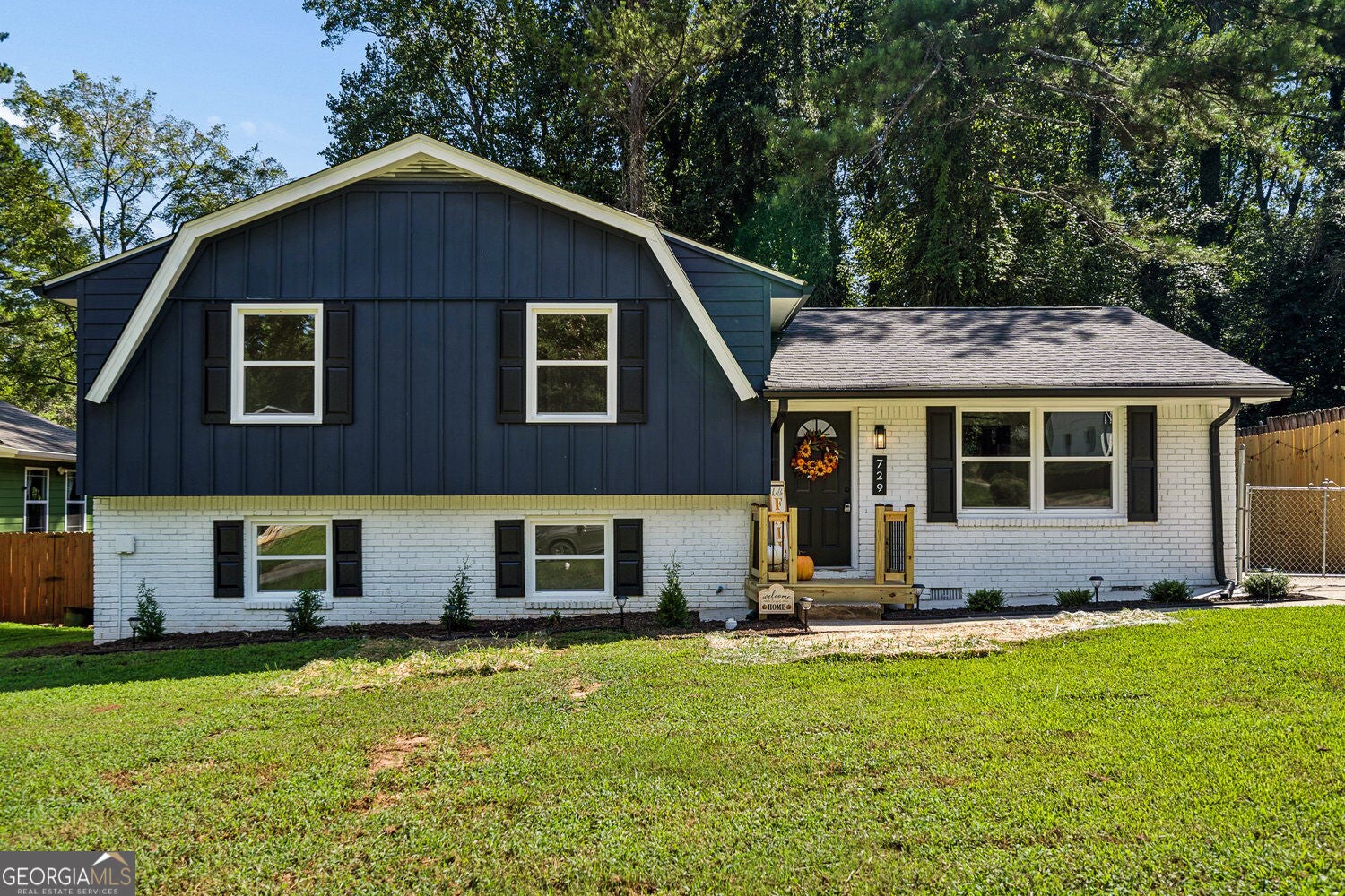 729 Winter Ln