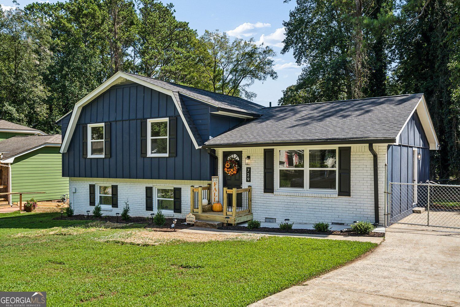 729 Winter Ln