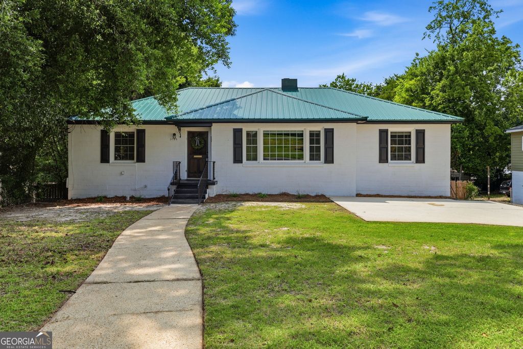 Photo of 3705 18th Avenue, Columbus, GA 31904 (MLS # 10794765)
