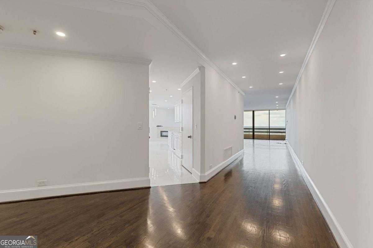 2660 Peachtree RD NW 30G