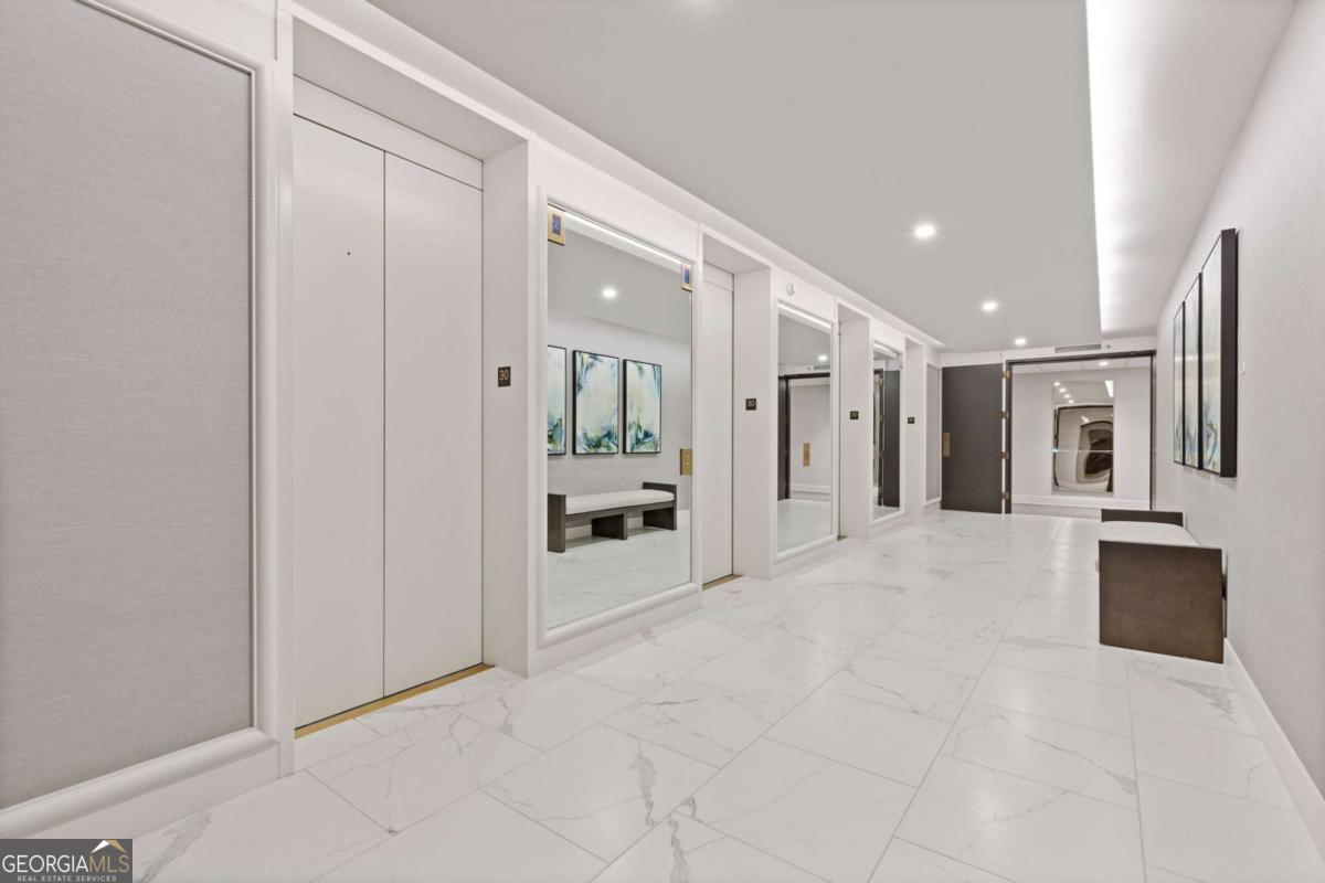 2660 Peachtree RD NW 30G