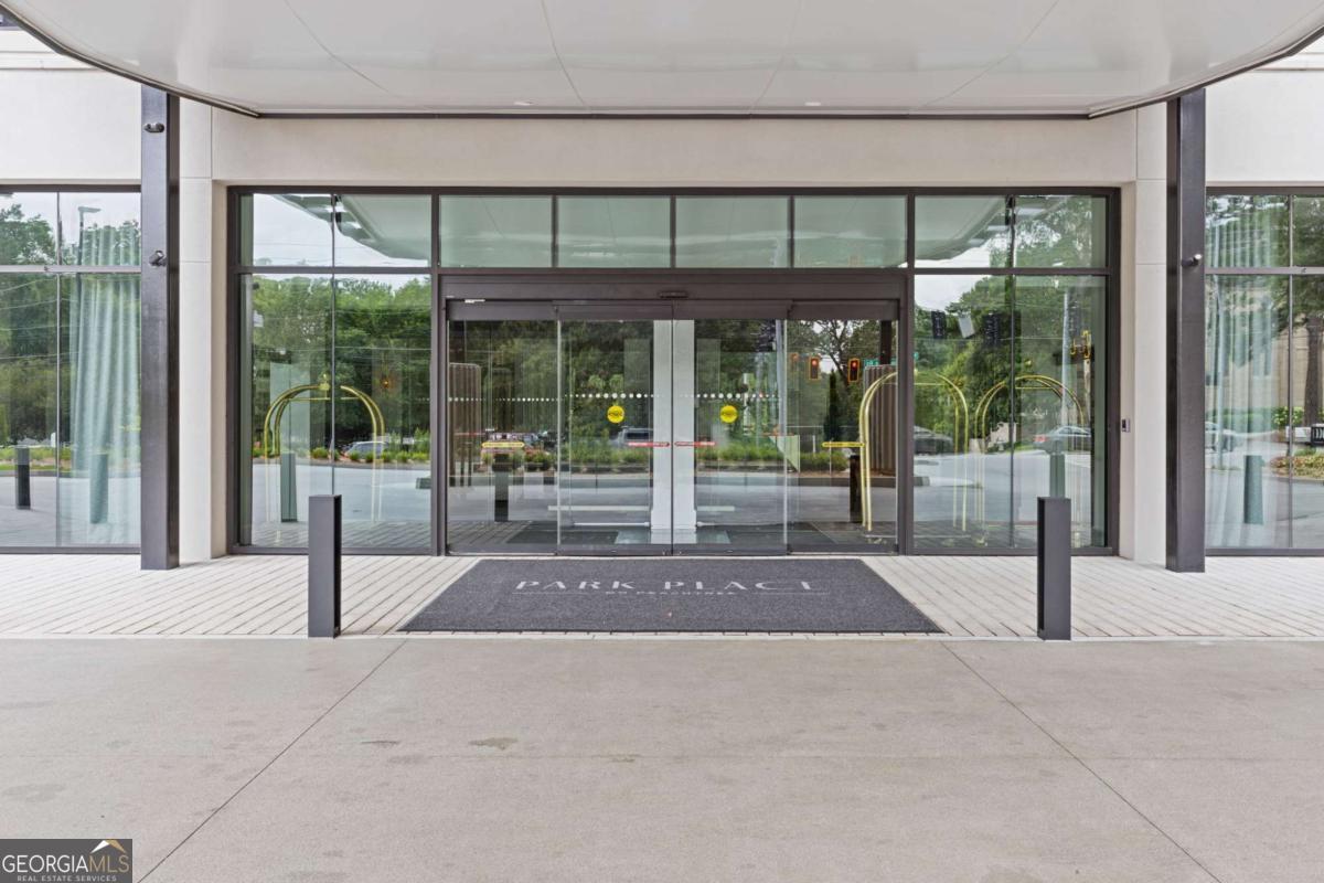 2660 Peachtree RD NW 30G