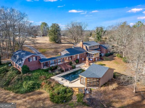 A home in Hartwell