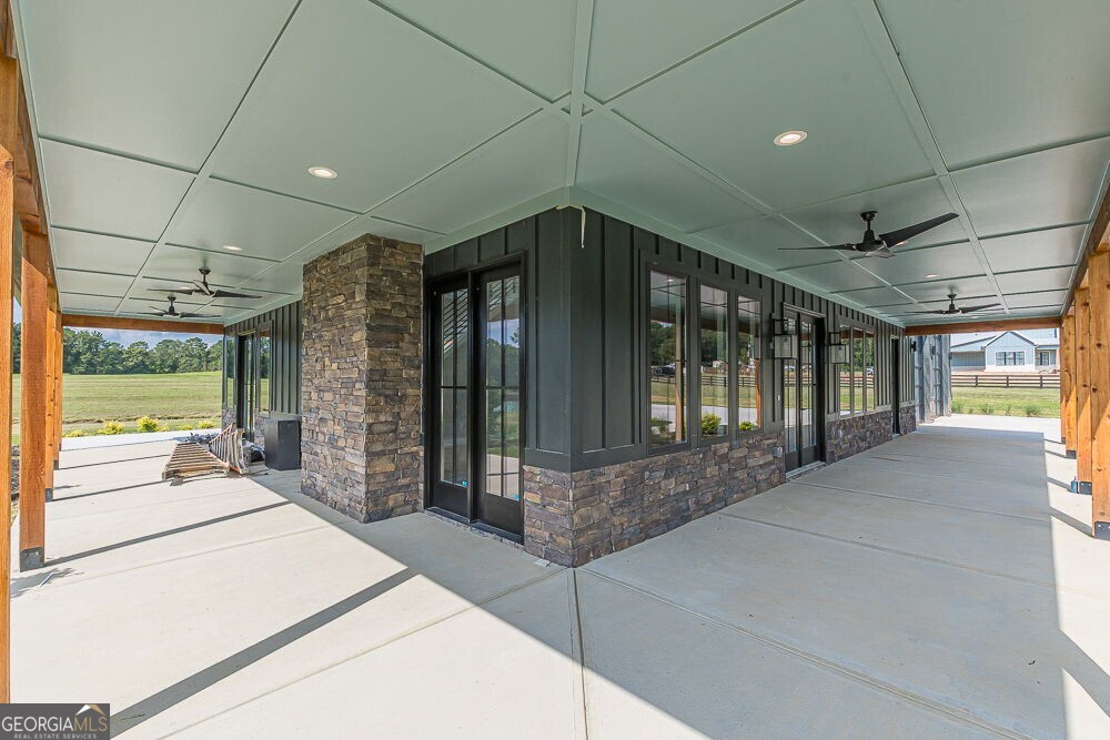 1249 Morgan RD