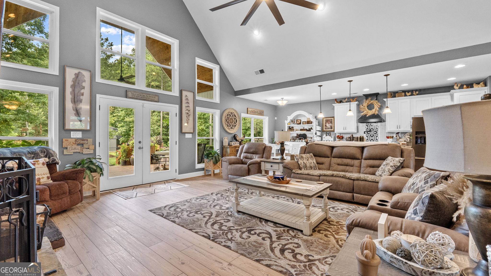 212 Iron Hill RD