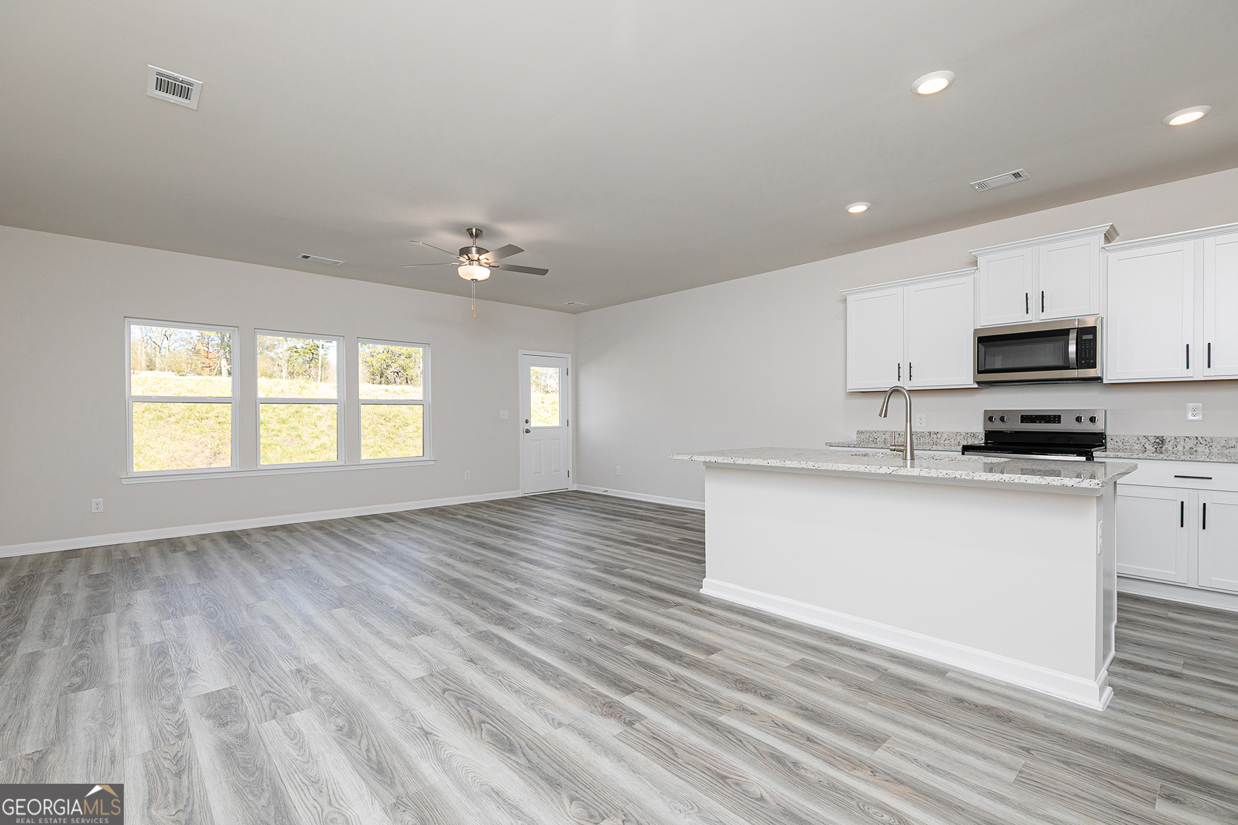 3992 Hidden River Lane