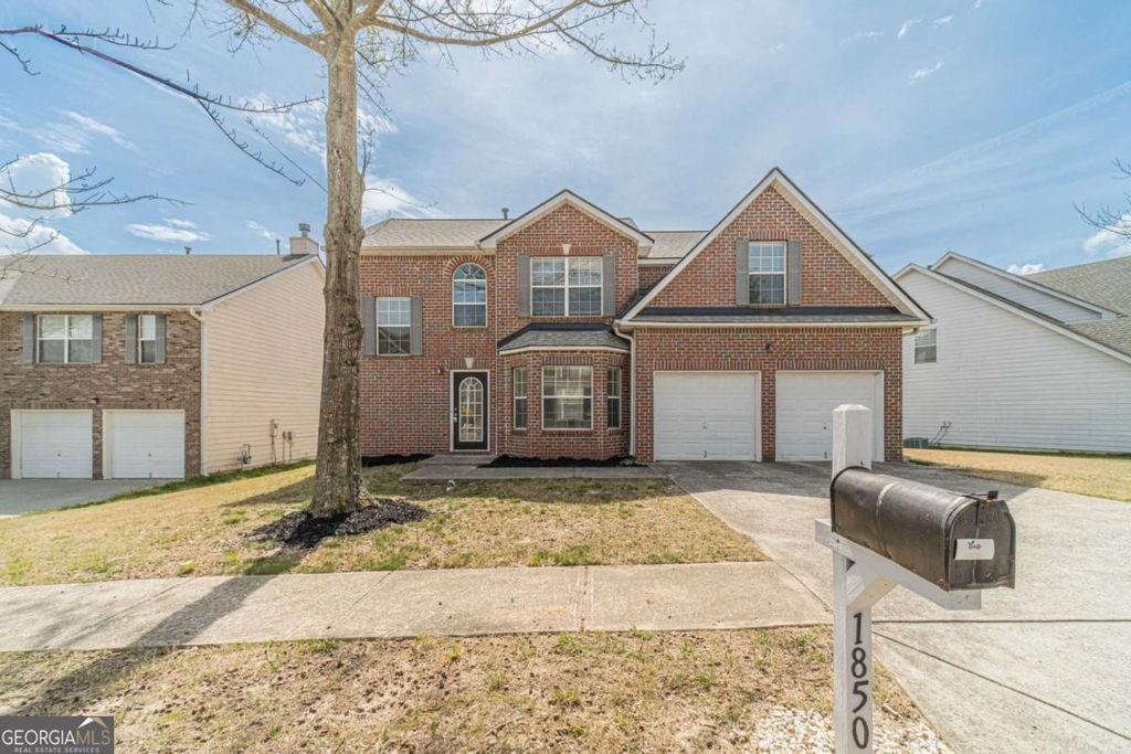 Photo of 1850 Lily Stem Trail, Auburn, GA 30011 (MLS # 10741414)