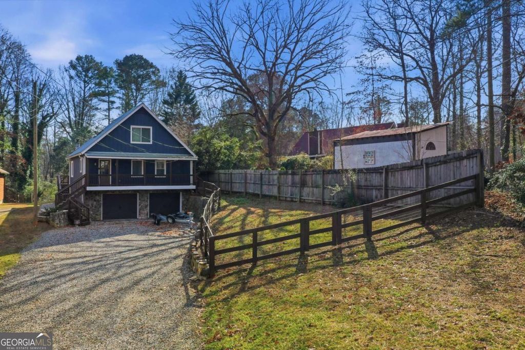 Photo of 2130 Cove Trail, Cumming, GA 30041 (MLS # 10658581)